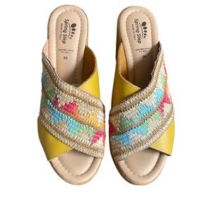 Spring Step Tribeca Slide Sandal Size 39 Yellow Leather Geo Pattern Block Heel